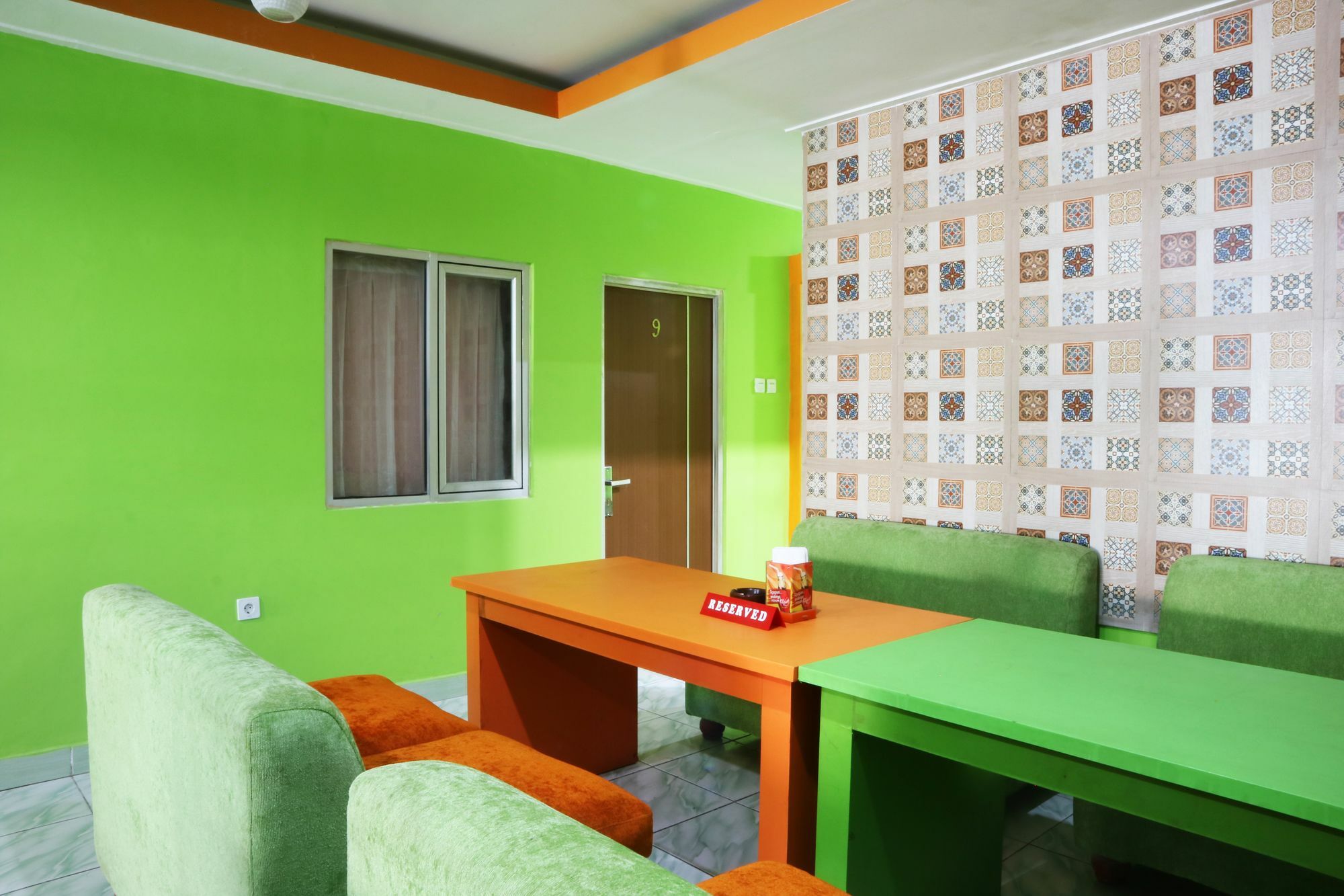 Seungit Syariah Inn Tebet Mitra Reddoorz Cakarta Dış mekan fotoğraf